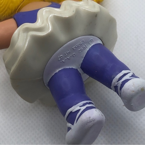 X2 Vintage 90s Cabbage Patch Dolls Figure Skater & Ballerina Mini Toys 3.5” - Picture 3 of 5